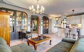 Donaticoeur Residence